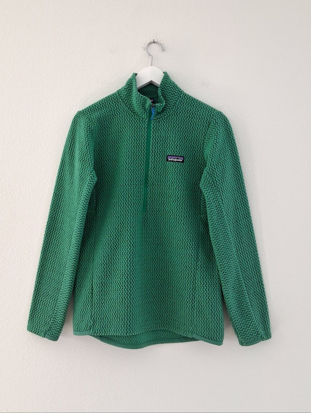 Patagonia W's R1 Air Zip Neck - Picture 16 of 16